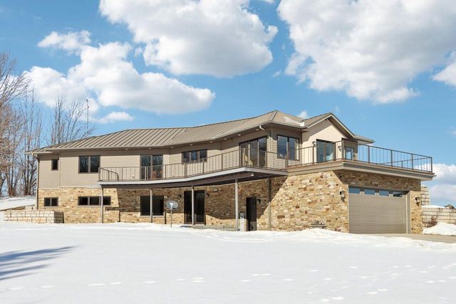 W9160 Deer ROAD, Cascade, WI 53011