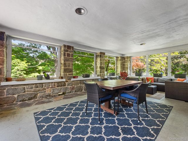 1 Finnegan Lane, Montebello, NY 10901