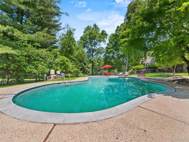 1 Finnegan Lane, Montebello, NY 10901