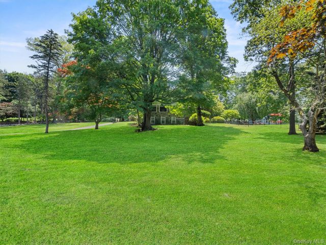 1 Finnegan Lane, Montebello, NY 10901