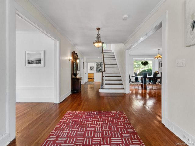 1 Finnegan Lane, Montebello, NY 10901