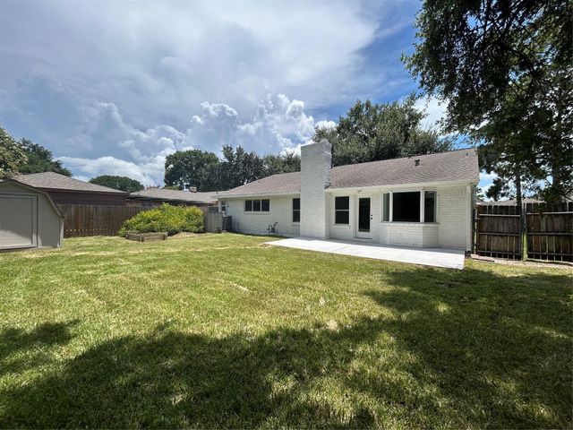 12118 Dorrance Lane, The Meadows, TX 77477