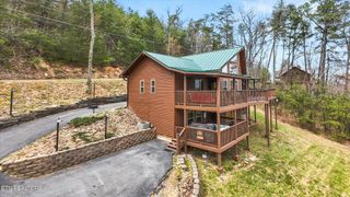 4179 Ole Smoky Way, Sevierville, TN 37862