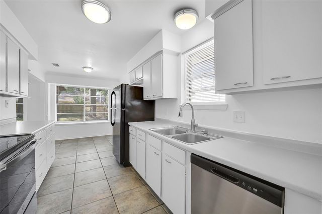 23123 Lestergate Drive, Spring, TX 77373