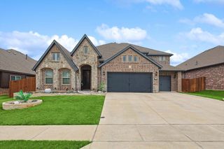 1945 Snowball Lane, Glenn Heights, TX 75154