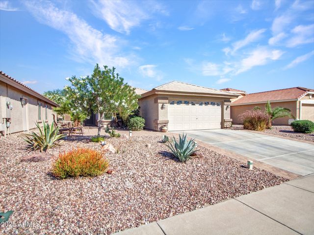 23148 W ANTELOPE Trail, Buckeye, AZ 85326