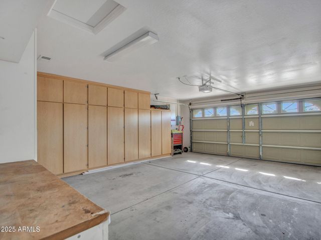 23148 W ANTELOPE Trail, Buckeye, AZ 85326