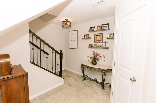 814 Yorkshire Drive, Alexandria, KY 41001