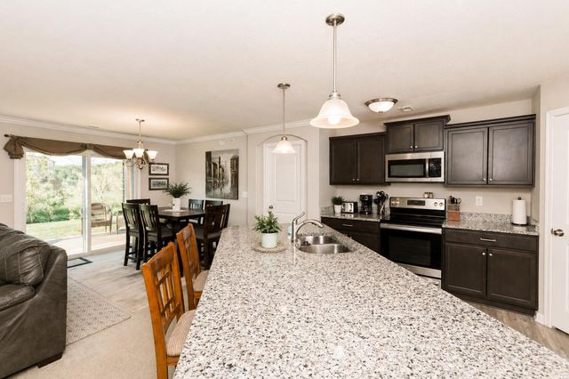 814 Yorkshire Drive, Alexandria, KY 41001
