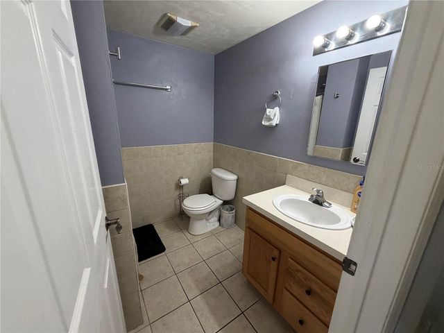 1220 SW 1ST AVENUE 303, Gainesville, FL 32601