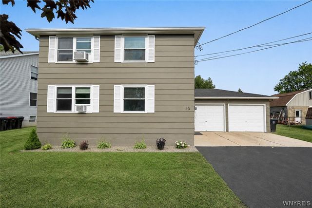 13 Banner Avenue, Lancaster, NY 14086
