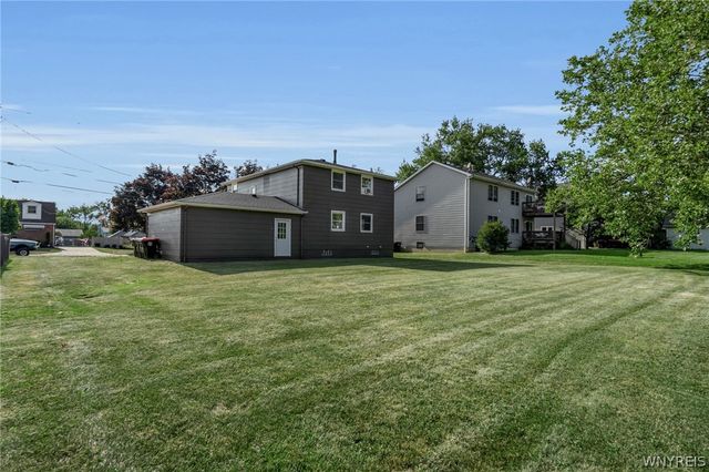 13 Banner Avenue, Lancaster, NY 14086