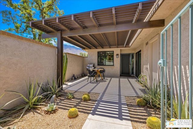 1129 Trofeo Circle, Palm Springs, CA 92262