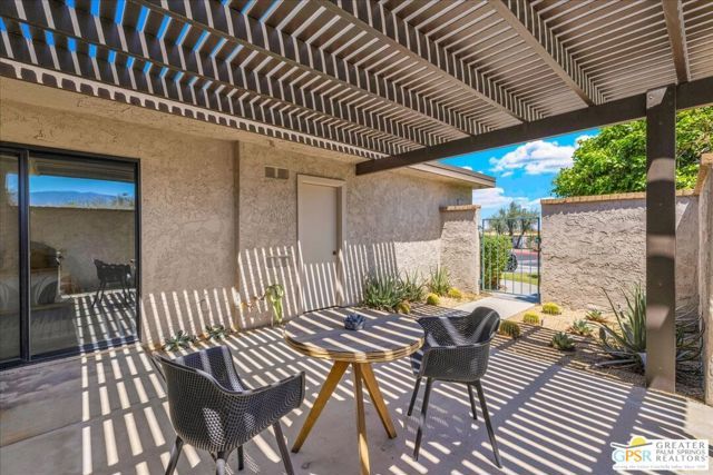 1129 Trofeo Circle, Palm Springs, CA 92262