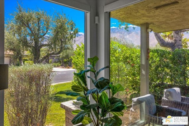 1129 Trofeo Circle, Palm Springs, CA 92262