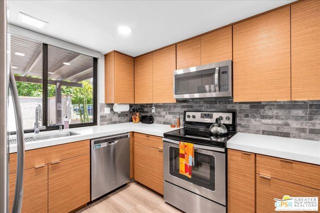 1129 Trofeo Circle, Palm Springs, CA 92262