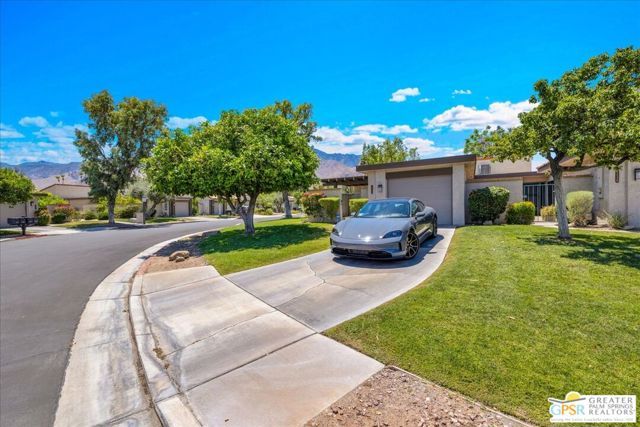 1129 Trofeo Circle, Palm Springs, CA 92262