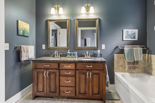 905 Deerstone Drive, Goshen, IN 46526