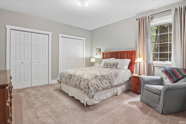 905 Deerstone Drive, Goshen, IN 46526