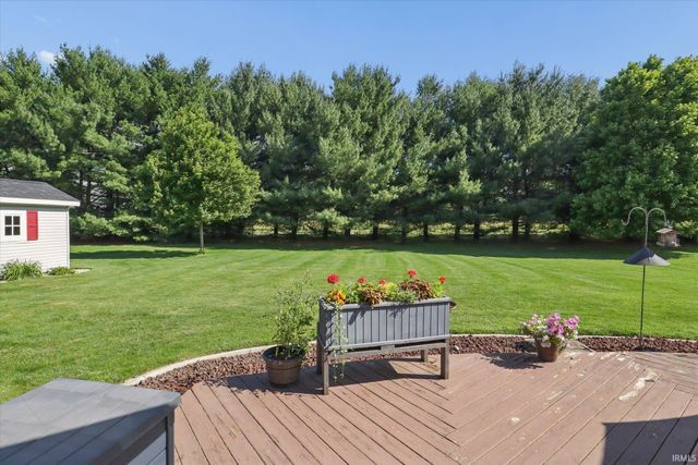 905 Deerstone Drive, Goshen, IN 46526