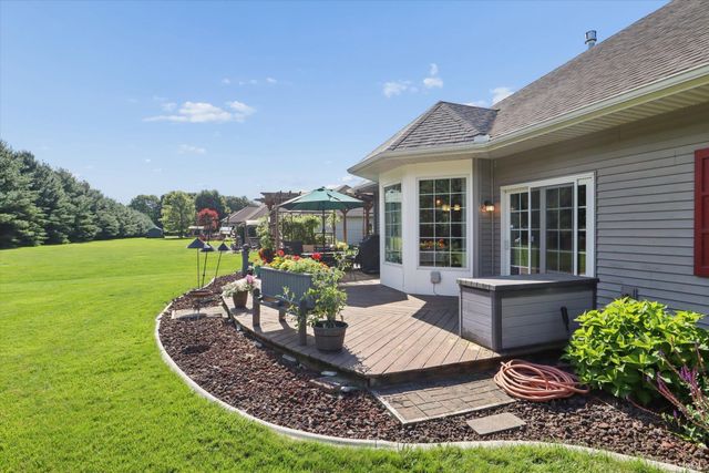 905 Deerstone Drive, Goshen, IN 46526