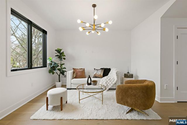 45 Riverview Terrace, Mahwah, NJ 07430