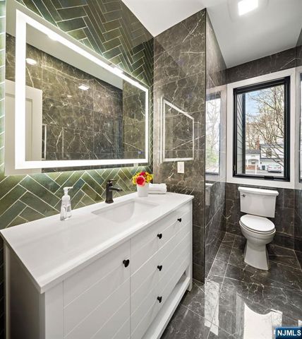 45 Riverview Terrace, Mahwah, NJ 07430