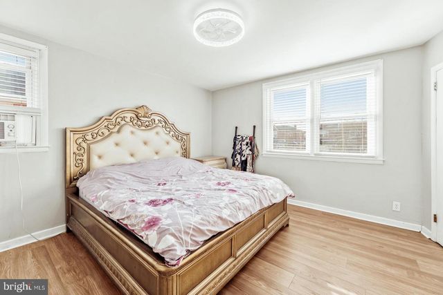 1809 FOX CHASE RD, Philadelphia, PA 19152