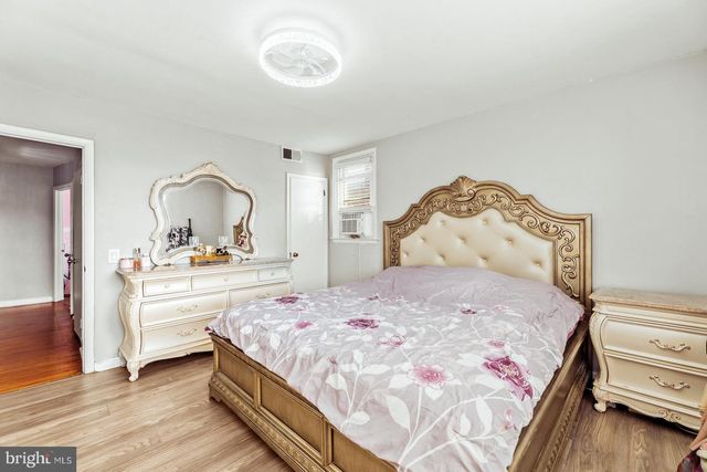 1809 FOX CHASE RD, Philadelphia, PA 19152