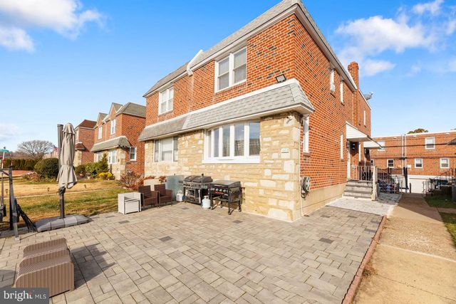 1809 FOX CHASE RD, Philadelphia, PA 19152