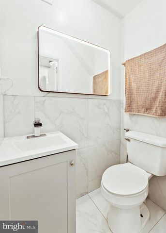 1809 FOX CHASE RD, Philadelphia, PA 19152