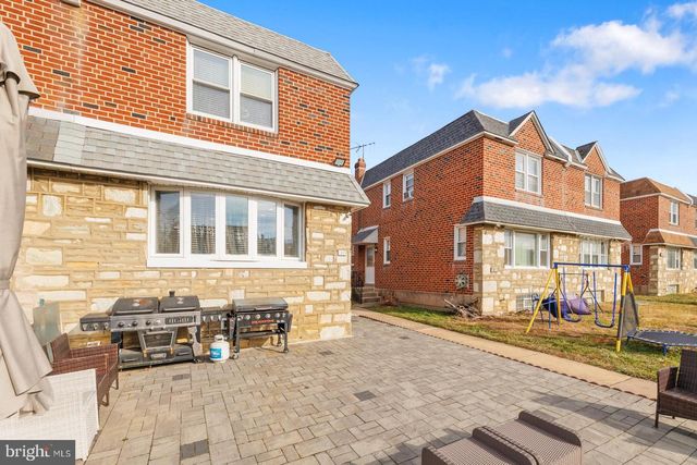 1809 FOX CHASE RD, Philadelphia, PA 19152