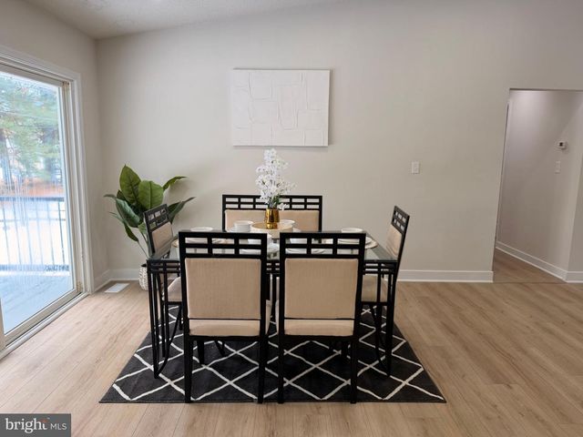 8333 SCOTTS LEVEL, Baltimore, MD 21208