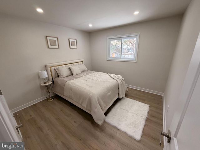 8333 SCOTTS LEVEL, Baltimore, MD 21208