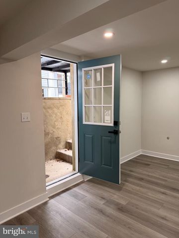 8333 SCOTTS LEVEL, Baltimore, MD 21208