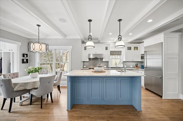 838 Lincoln Avenue, Winnetka, IL 60093