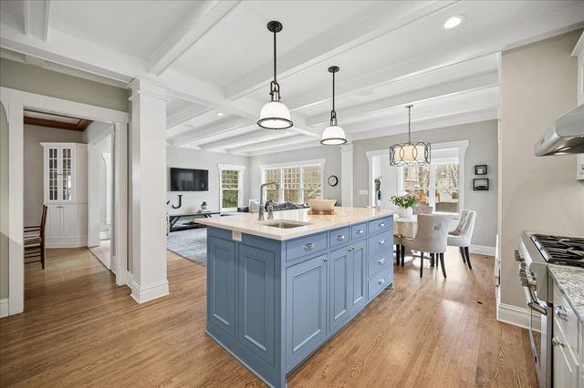 838 Lincoln Avenue, Winnetka, IL 60093