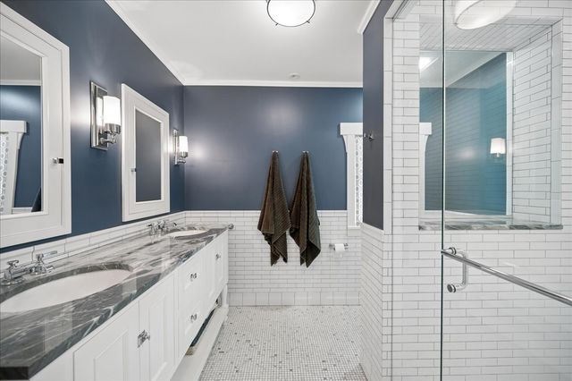 838 Lincoln Avenue, Winnetka, IL 60093