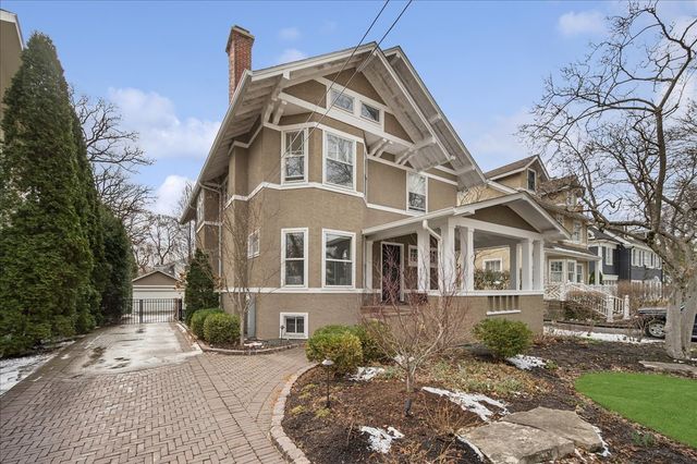 838 Lincoln Avenue, Winnetka, IL 60093