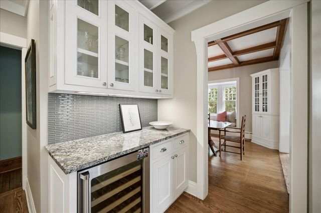 838 Lincoln Avenue, Winnetka, IL 60093