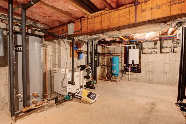 204 Old Blue Hills Road, Durham, CT 06422