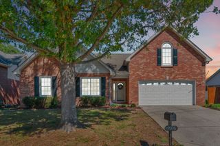 7008 Somerset Farms Cir, Nashville, TN 37221