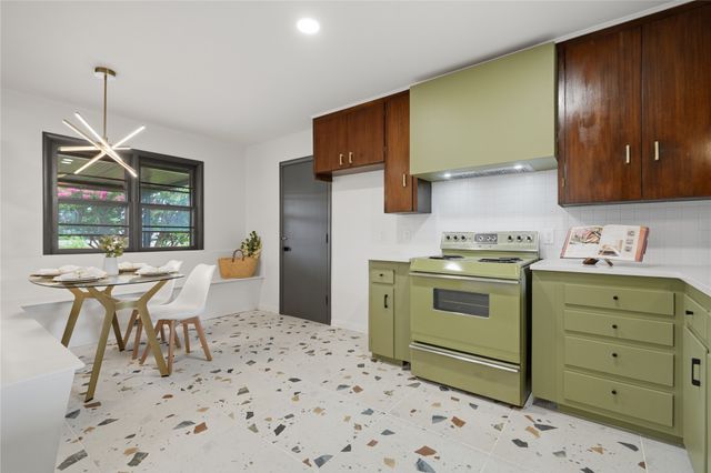 3814 S Indianapolis Avenue, Tulsa, OK 74135