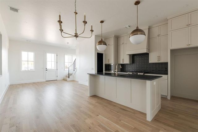 1624 S Douglas Avenue, Oklahoma City, OK 73108