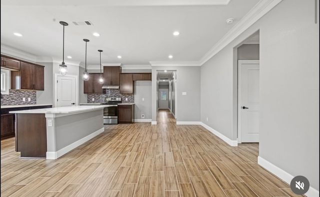 1310 Bessie Street, Fort Worth, TX 76104