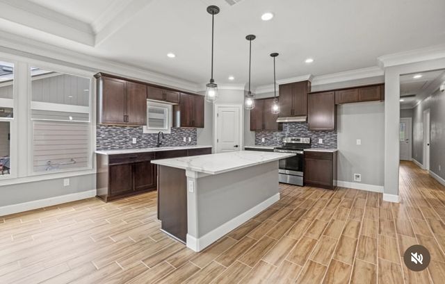 1310 Bessie Street, Fort Worth, TX 76104