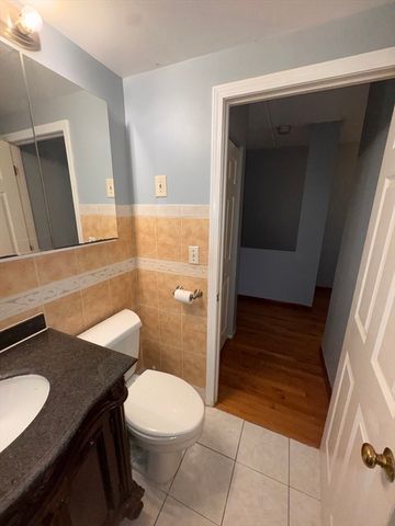 100 Lawn 100, Boston, MA 02120