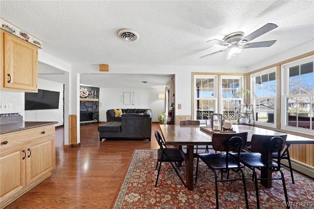 4528 Roundtree Road, Hamburg, NY 14075