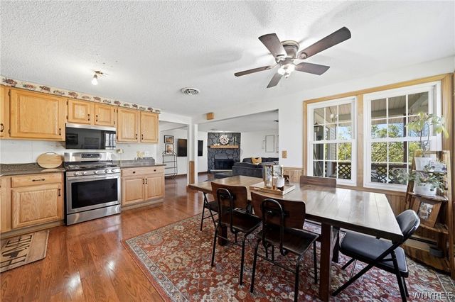 4528 Roundtree Road, Hamburg, NY 14075