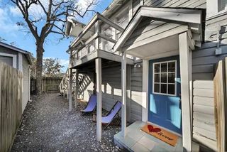 1135 Woodland Street B, Houston, TX 77009